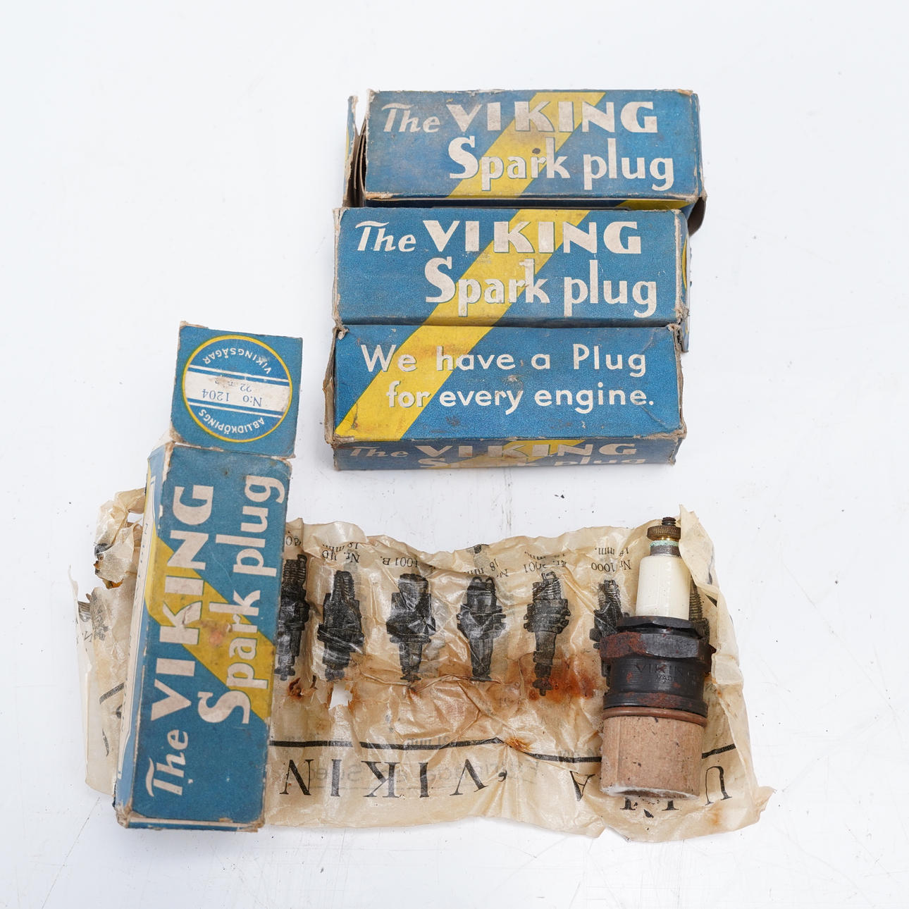 VIKING, spark plugs, 4 pcs, 1920s/30s.
