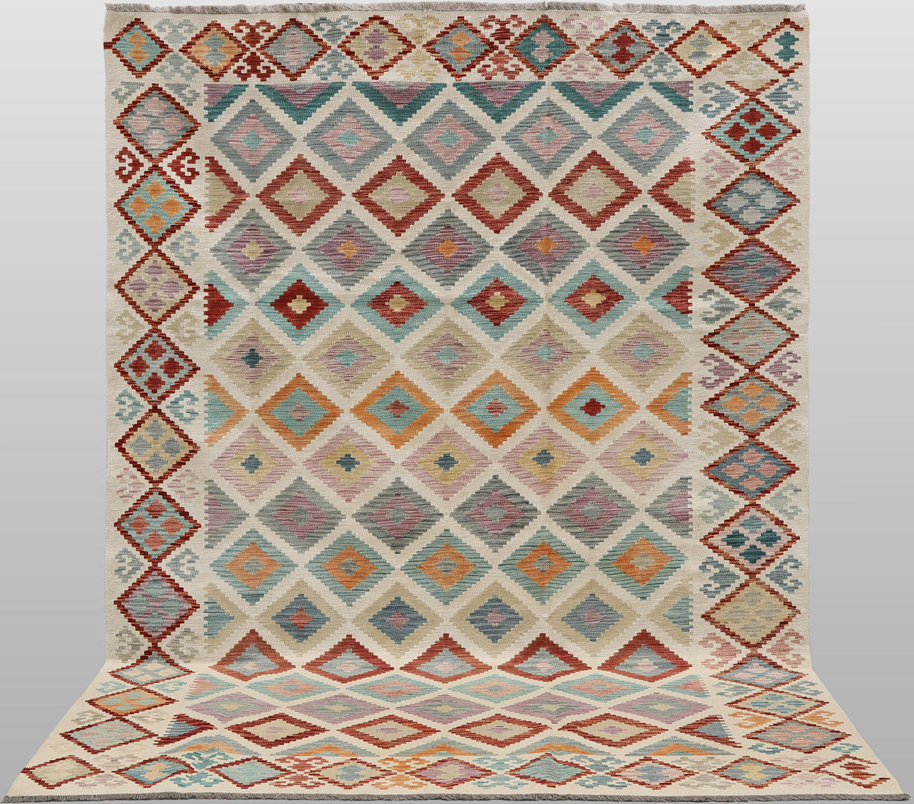 ORIENTMATTA. Kelim klassisk design, 293 x 202 cm.