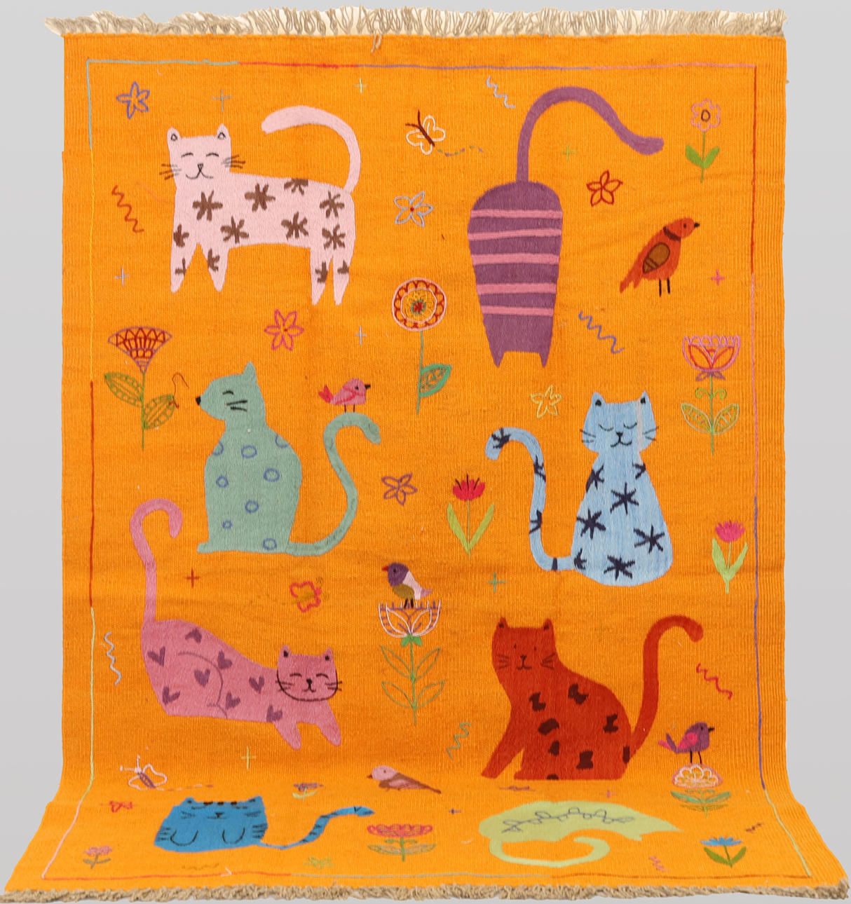 MATTA, Kelim med handbroderi, cirka 180 x 123 cm