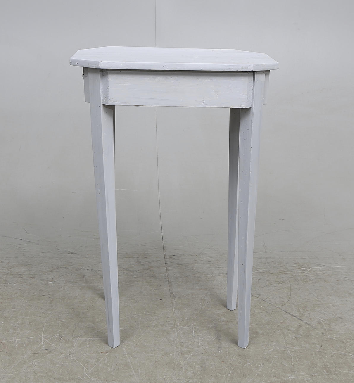 BORD, sengustavianskt 1800-tal.