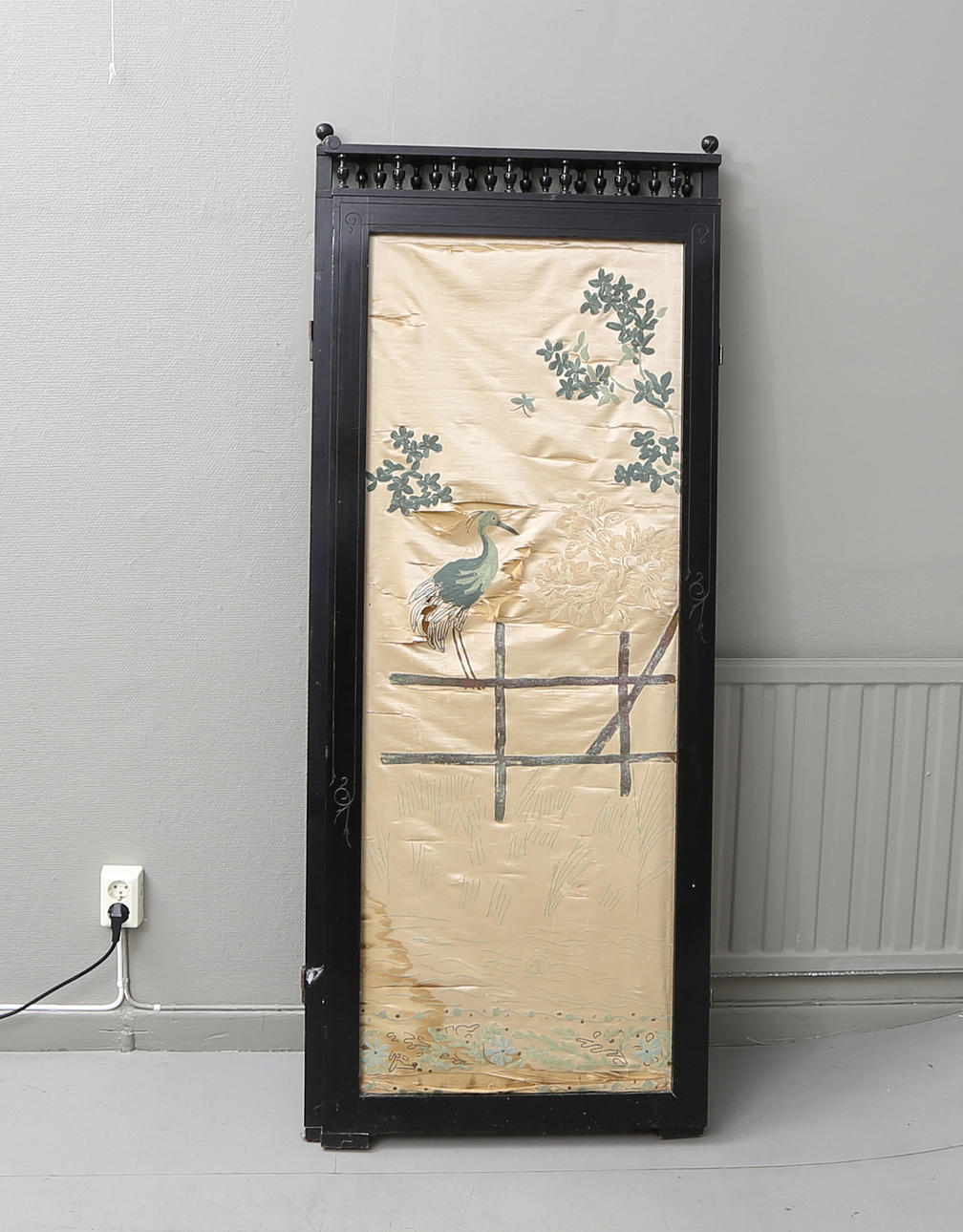 SKÄRMVÄGG, 1900-talets första hälft.