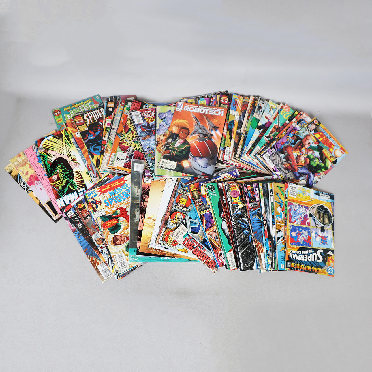 A COLLECTION OF MOSTLY MARVEL COMICS, 1990'S (QTY).