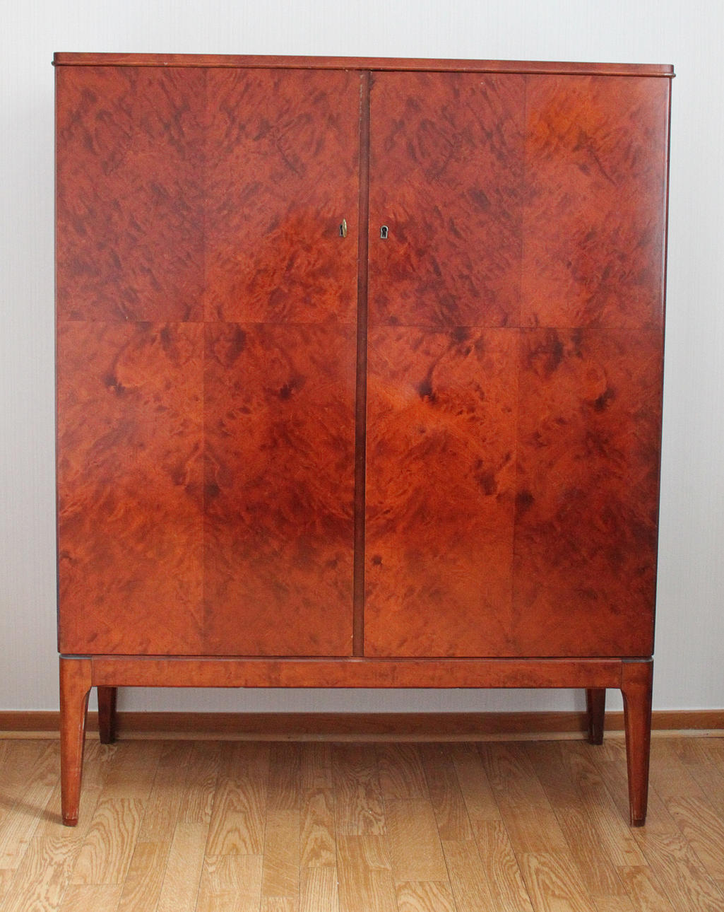 FÖRVARINGSSKÅP, 1940/50-tal.