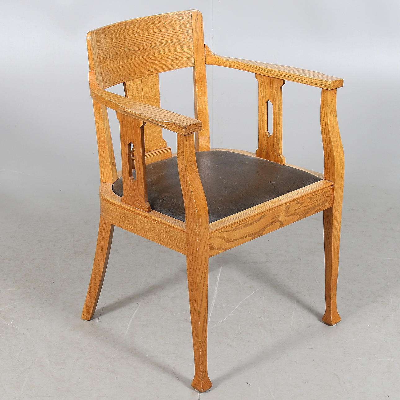 SKRIVBORDSSTOL, ek, jugend, 1900-talets början.