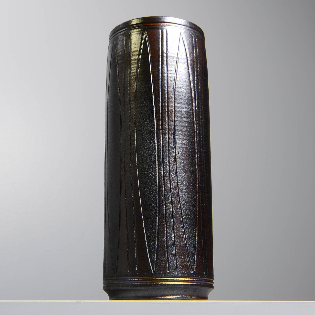 ARTHUR ANDERSSON. Vase, Wallåkra Stenkärlsfabrik, signed.