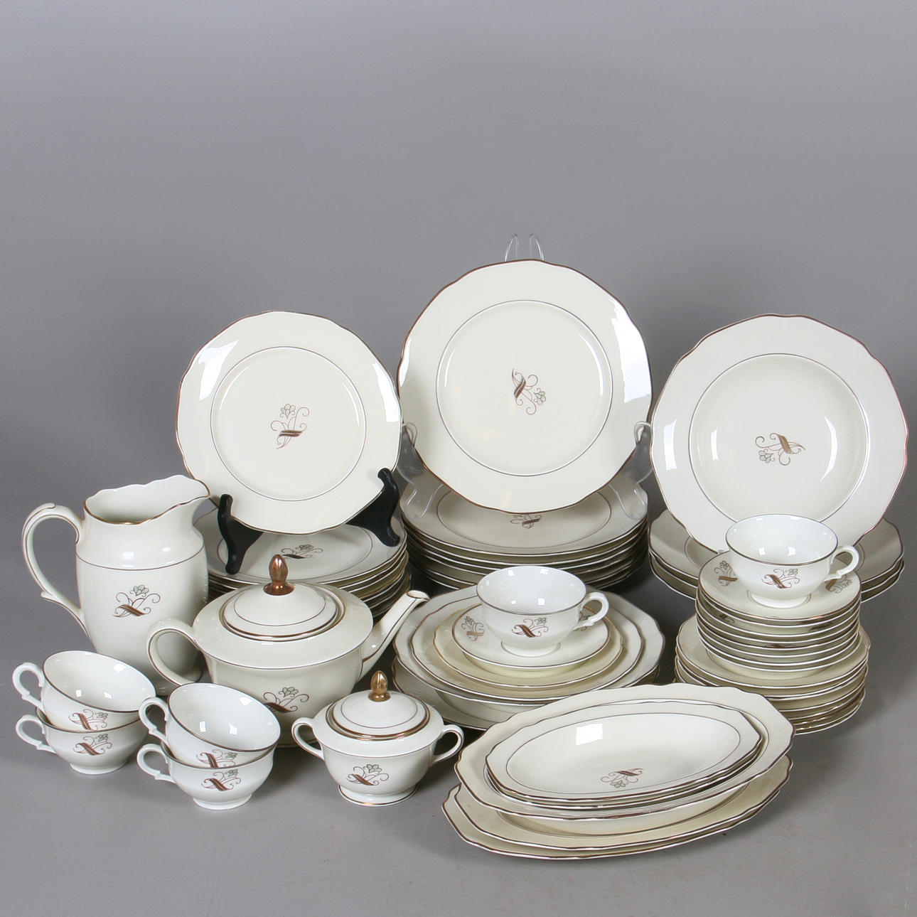 MAT, -samt kaffeservis, 47 delar, porslin, Karlskrona, 1900-tal.