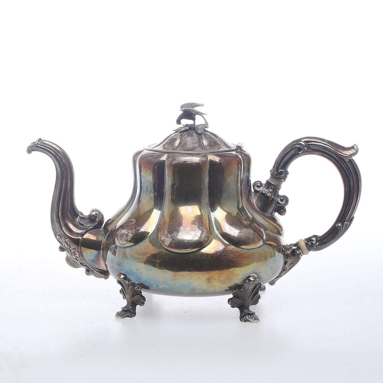 TEKANNA, silver, rokokostil, Lars Larsson & C., Göteborg, 1855.