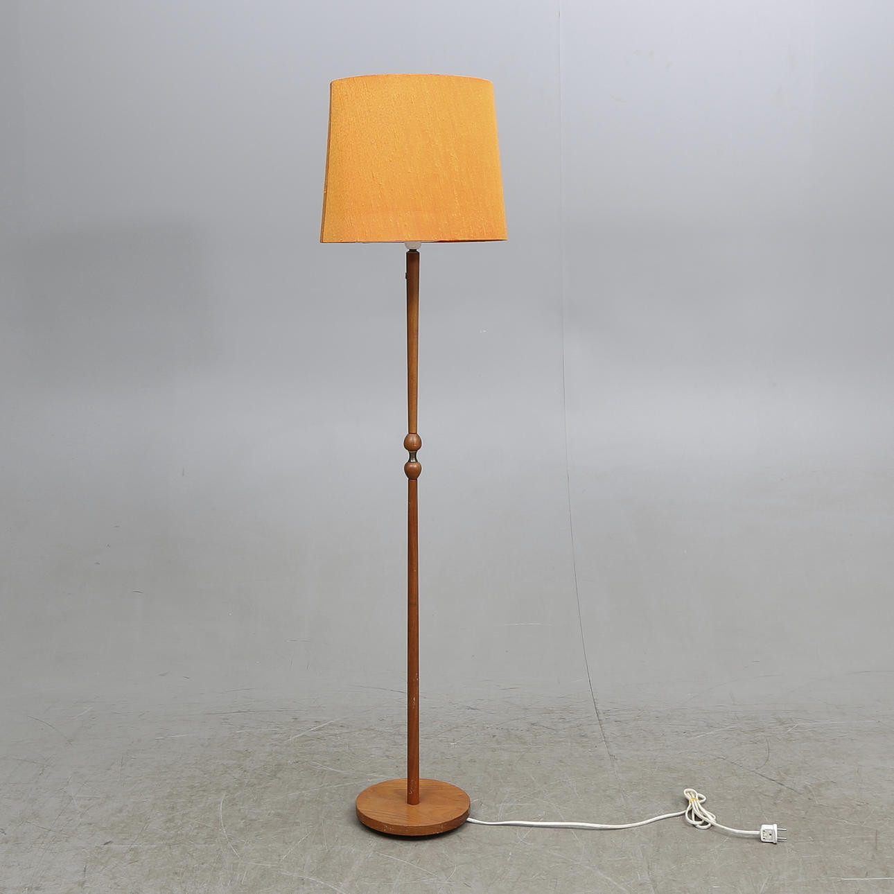 GOLVLAMPA, 1950/60-tal.