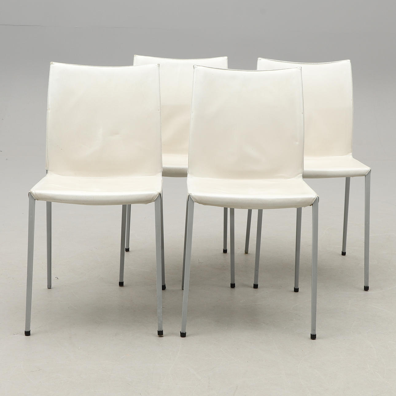 STOLAR, 4 st, modern tillverkning.