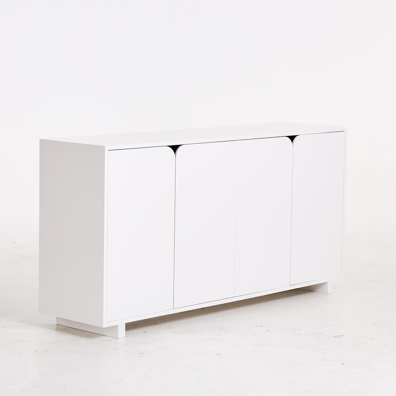 SIDEBOARD, "Vidja", design Eva Lilja Löwenhielm.
