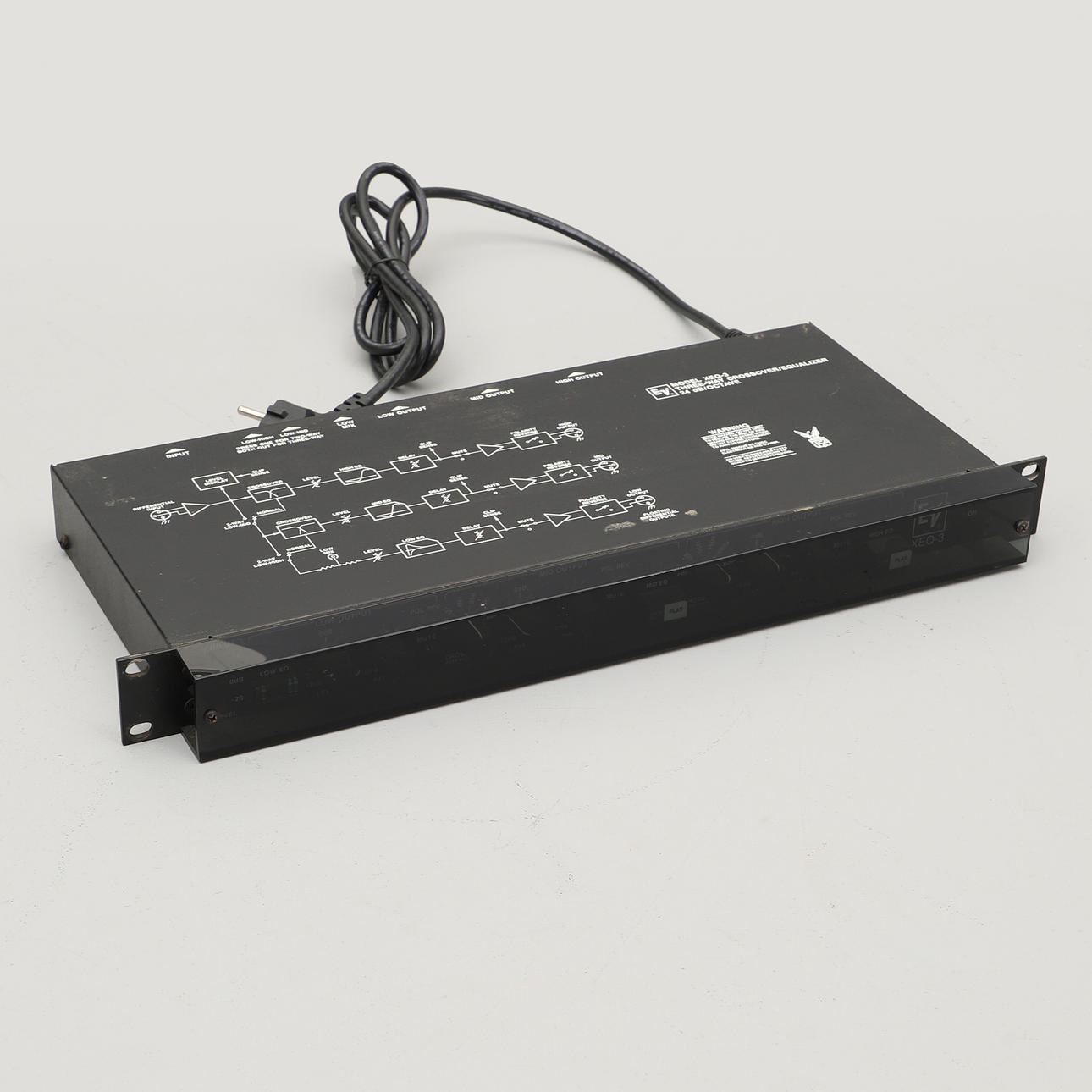 EFFECT MODULE, Electro-Voice XEQ-3, electronic crossover.