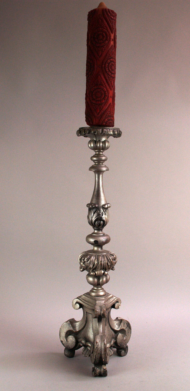 STOR BAROCK ALTARE LJUSKRONA - TRÄ, SNIDADE.