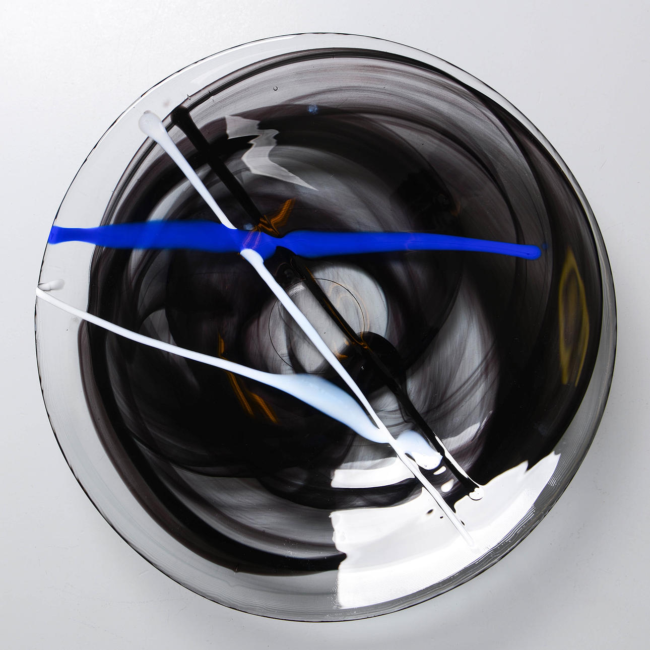 ANNA EHRNER. Display dish, "Contrast", Kosta Boda.