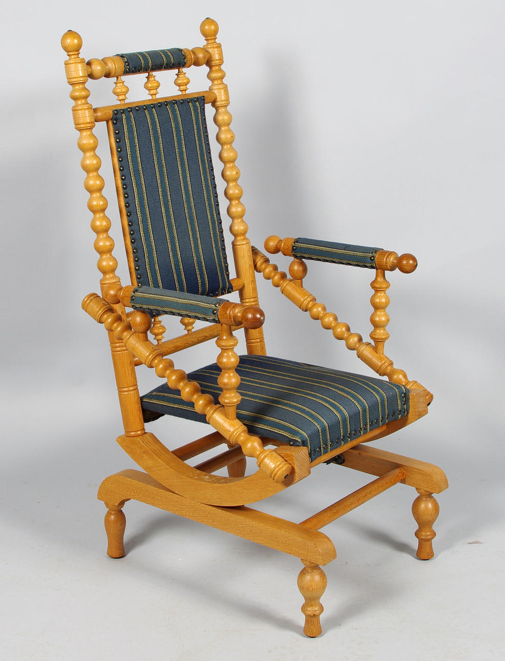 GUNGSTOL, amerikansk modell, ek.