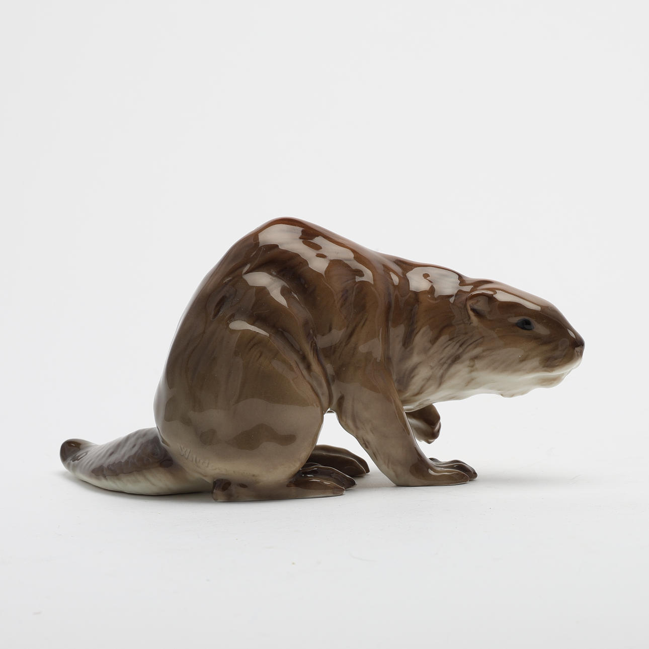 WALDEMAR LINDSTRÖM (1875-1950), figurine, beaver, signed, Rörstrand.