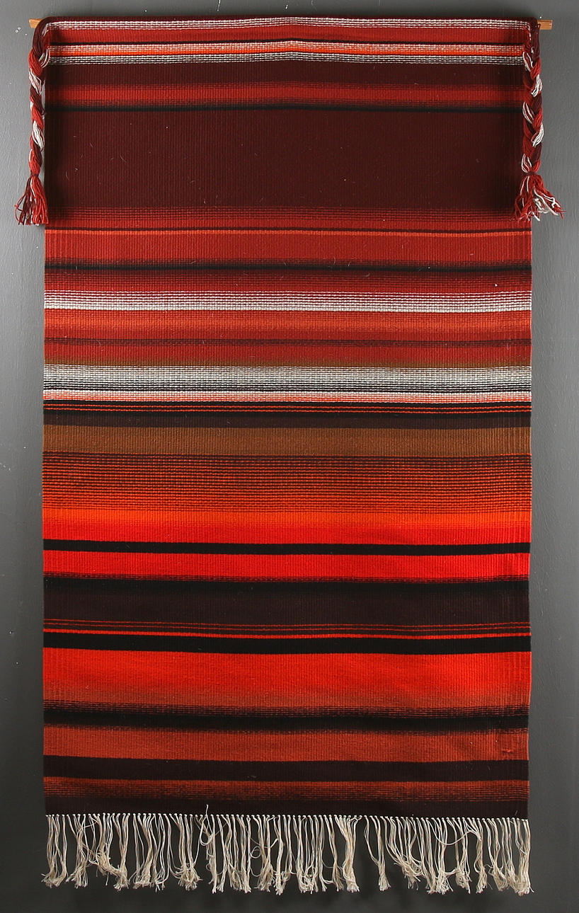 RANA / VÄGGBONAD, ull, Hanna Liinanki, Orajärvi, 1900-tal. 144 x 86,5 cm.