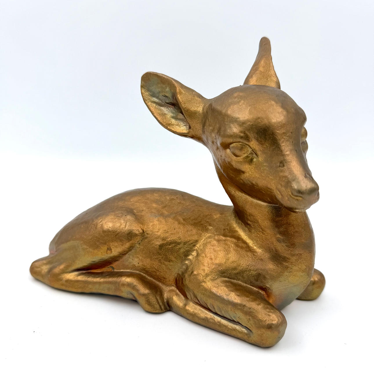 FIGURIN, rådjurskid, 1930/40-tal, Schaubach Kunst, Tyskland, guldbronserad parian.