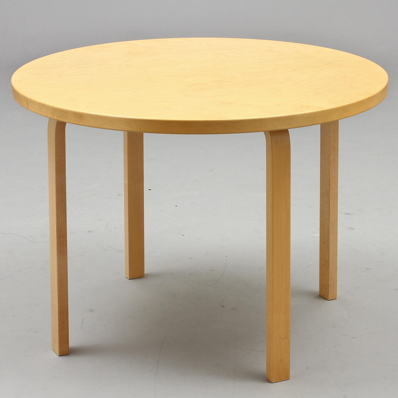 BORD, Alvar Aalto, Artek, Finland.