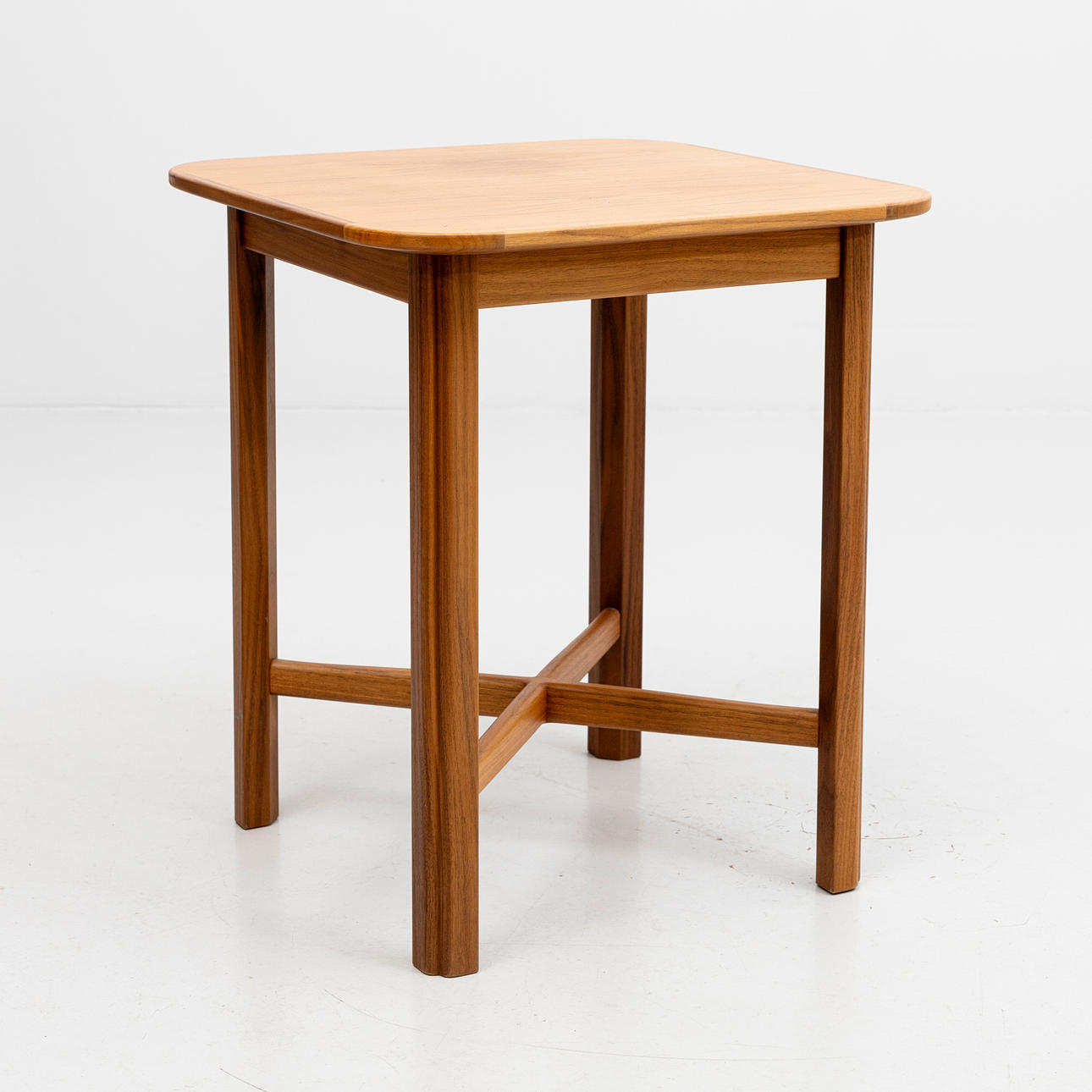 CARL MALMSTEN. Table/side table, "Alltid redo", walnut, fire-branded CM, cabinetmaker Erik Johansson, 2009.