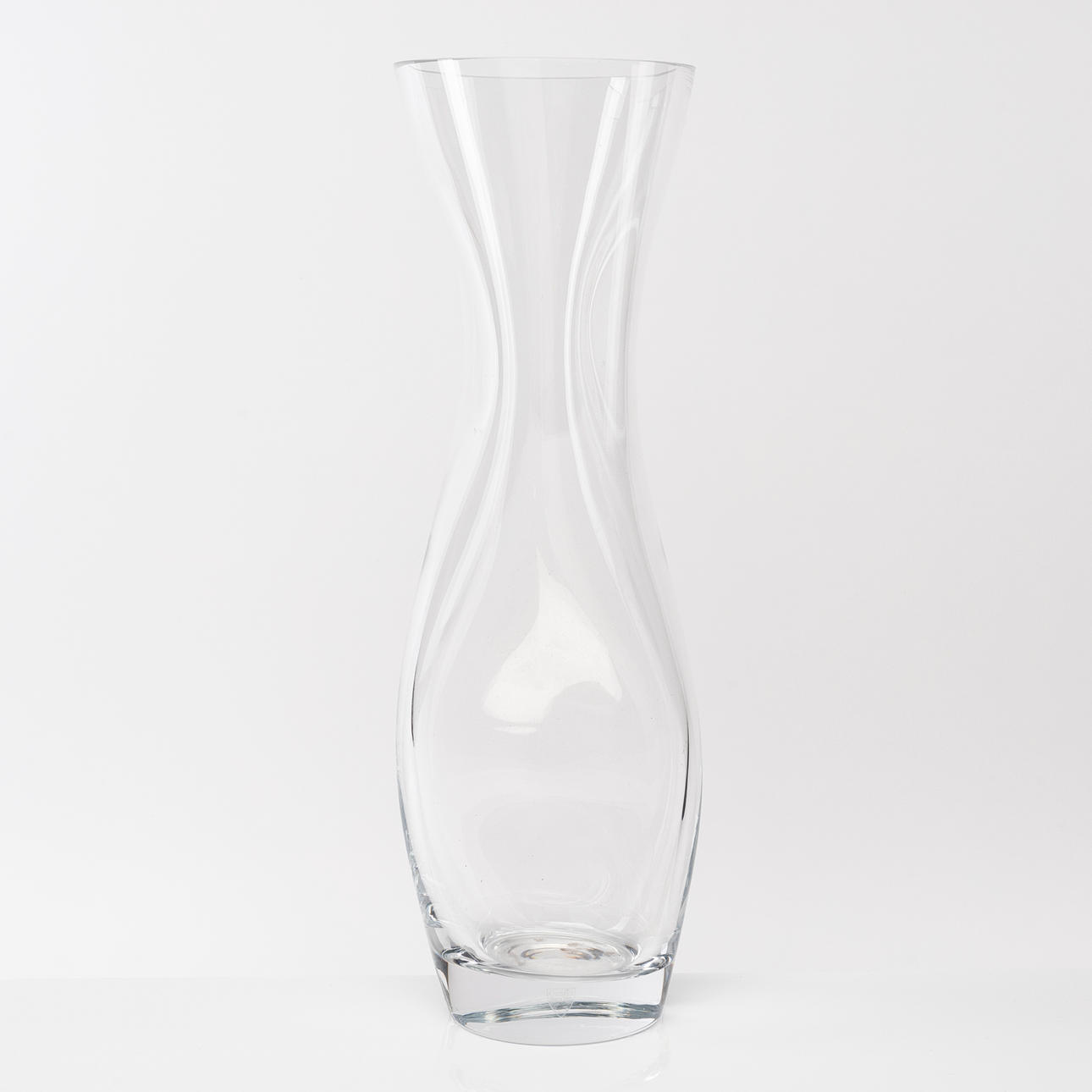 LENA BERGSTRÖM. Vas, glas, "Squeeze", monogramsignerad, Orrefors.