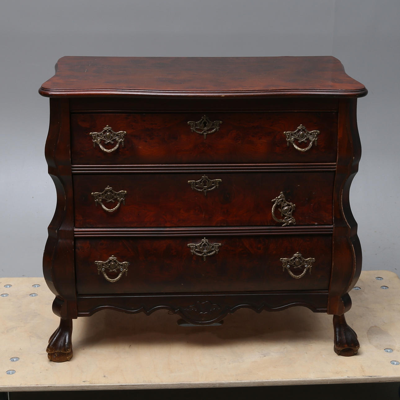 BYRÅ, senbarockstil, 1900-tal.