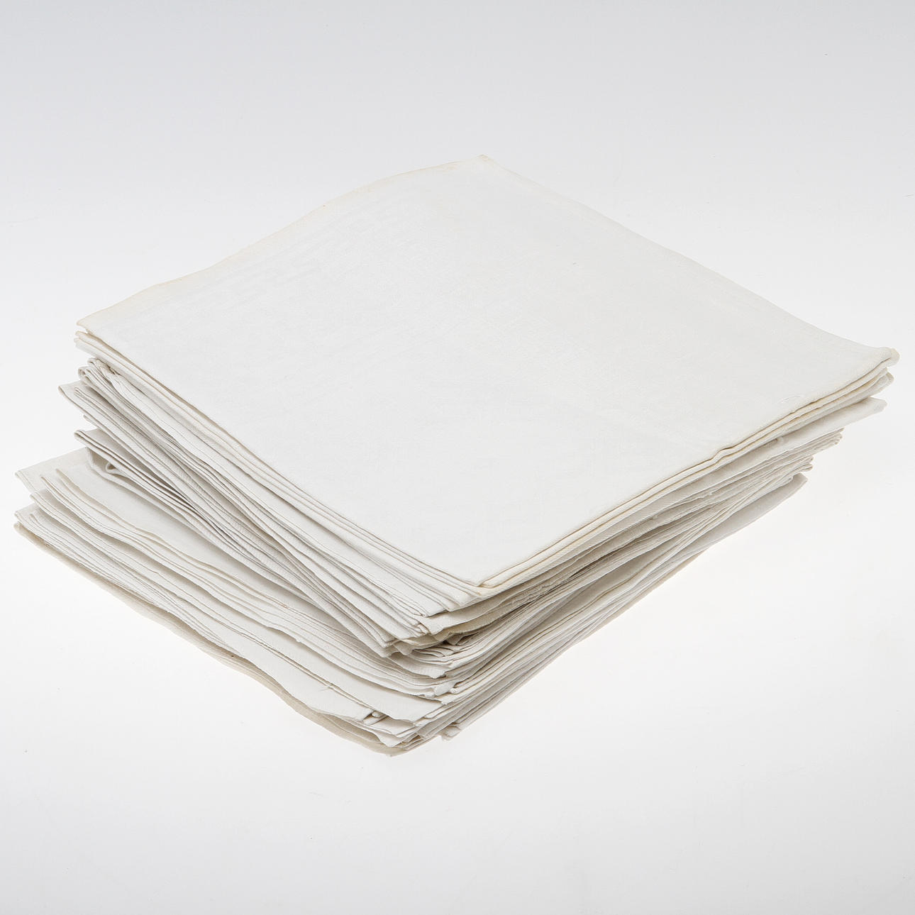 SERVETTER, 28 st, snarlika, 1900-talets första del.