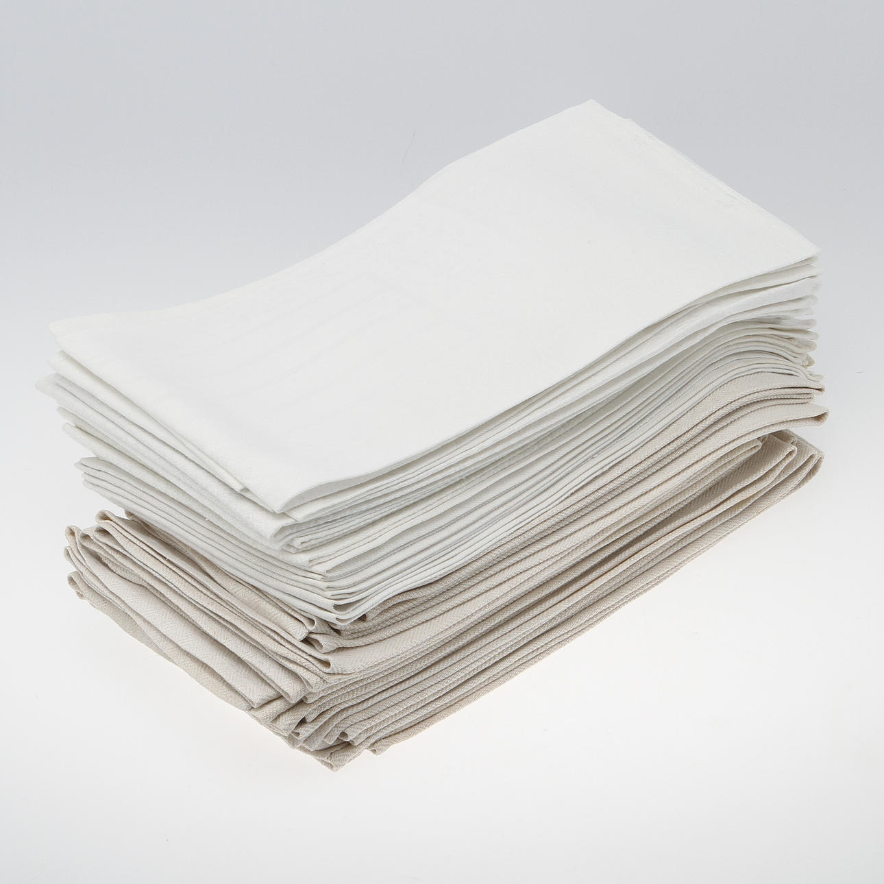 LINNEDHANDDUKAR, 28 st, snarlika, 1900-talets första del.