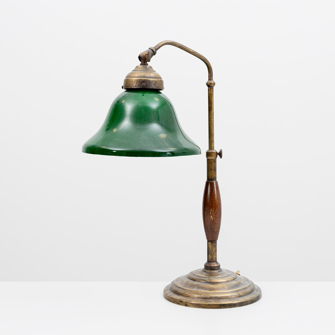 BORDSLAMPA, metall och glas.
