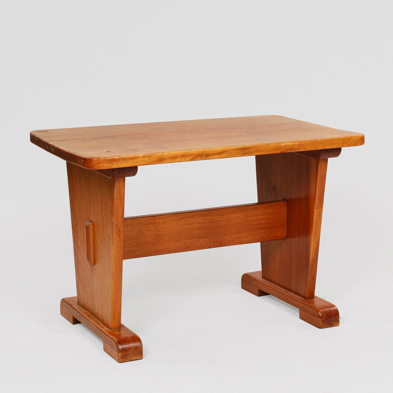 Side table in solid mahogany, Art Deco, Denmark, 1920s-30s.