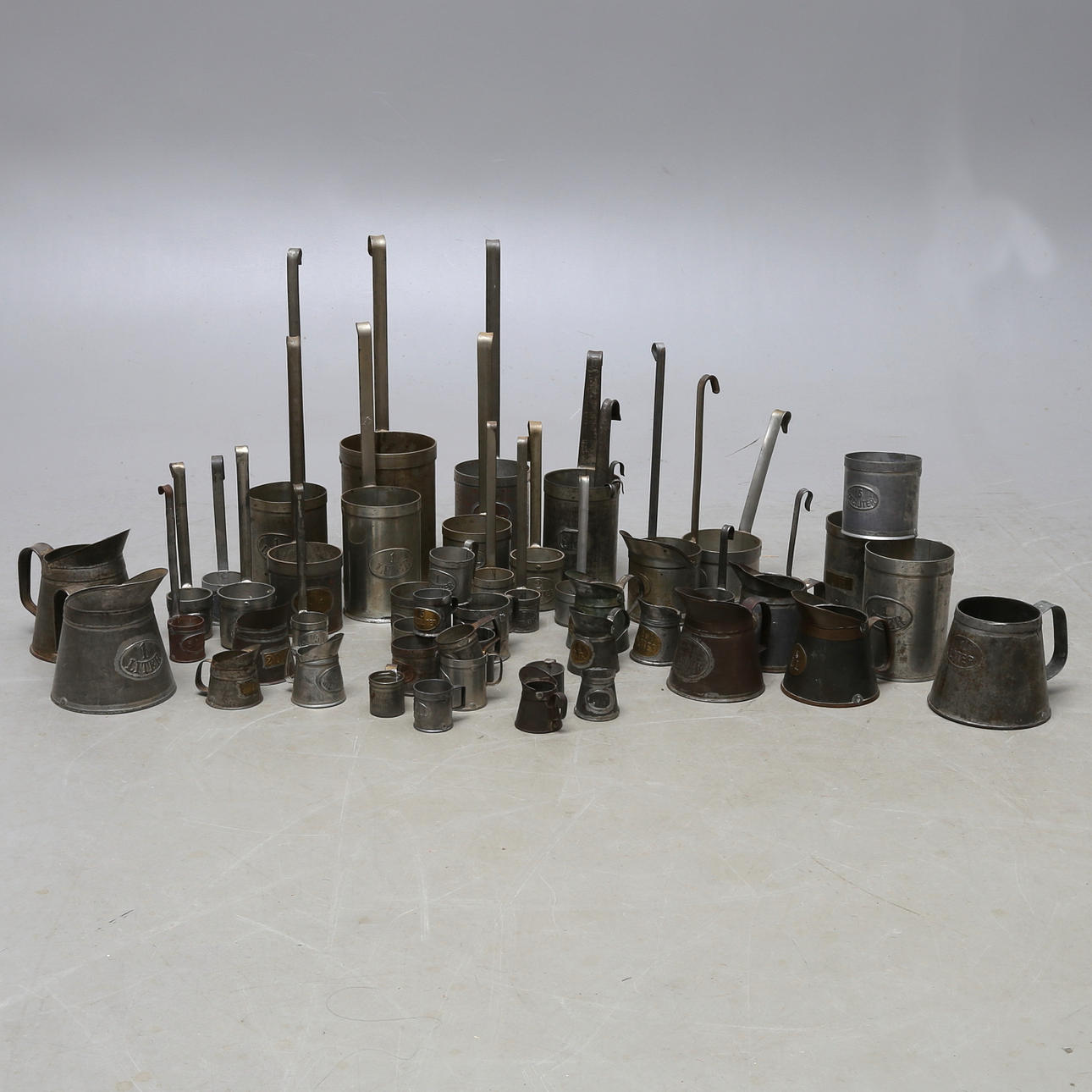 MÅTTSATS, 54 delar, bleckplåt.