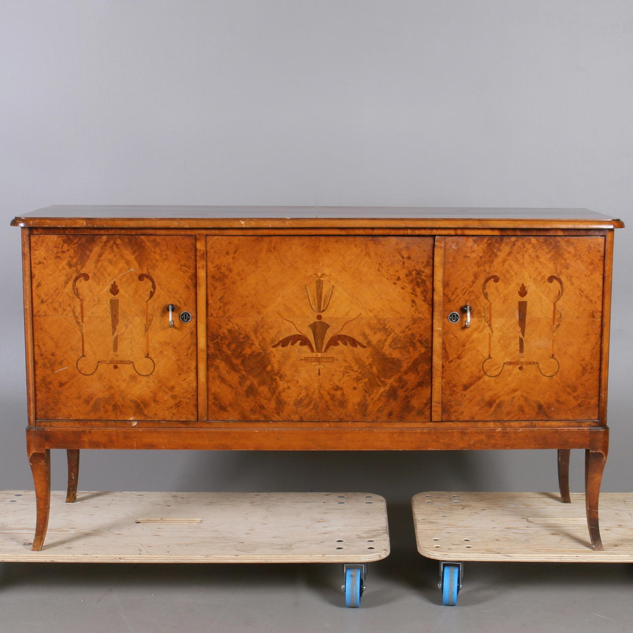 SKÄNK, björk, art deco, intarsia, 1900-talets första hälft.