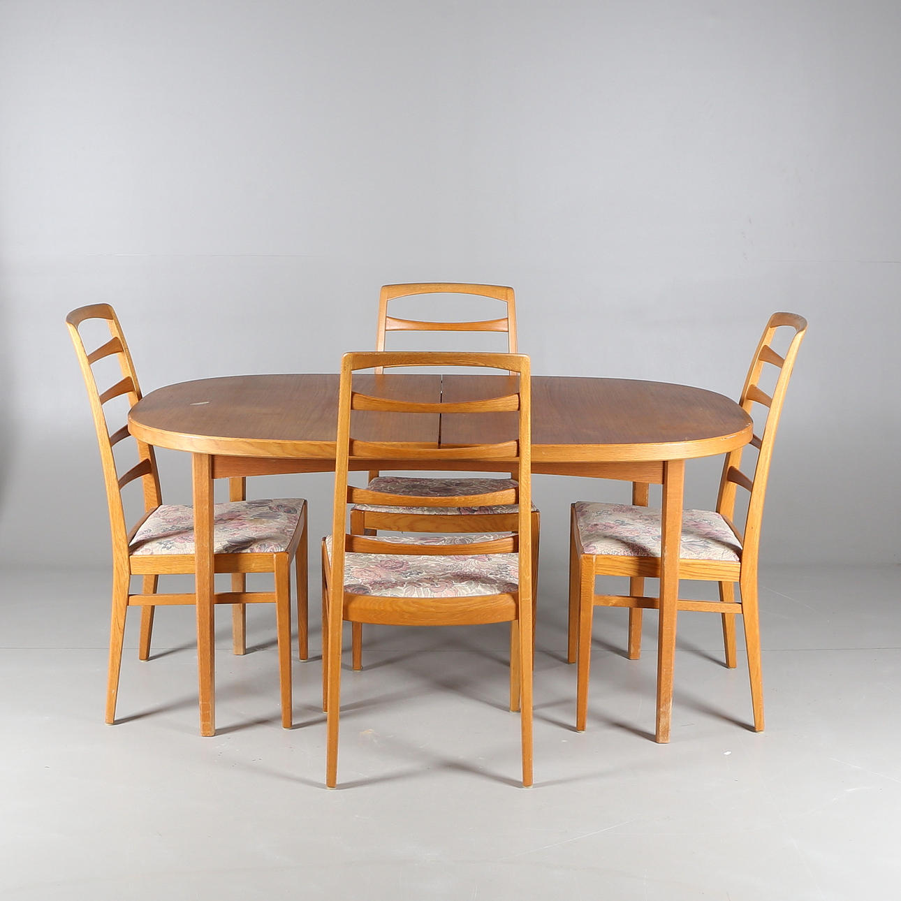 BERTIL FRIDHAGEN. MATSALSGRUPP, 6 delar, Bodafors, 1900-talets andra hälft.