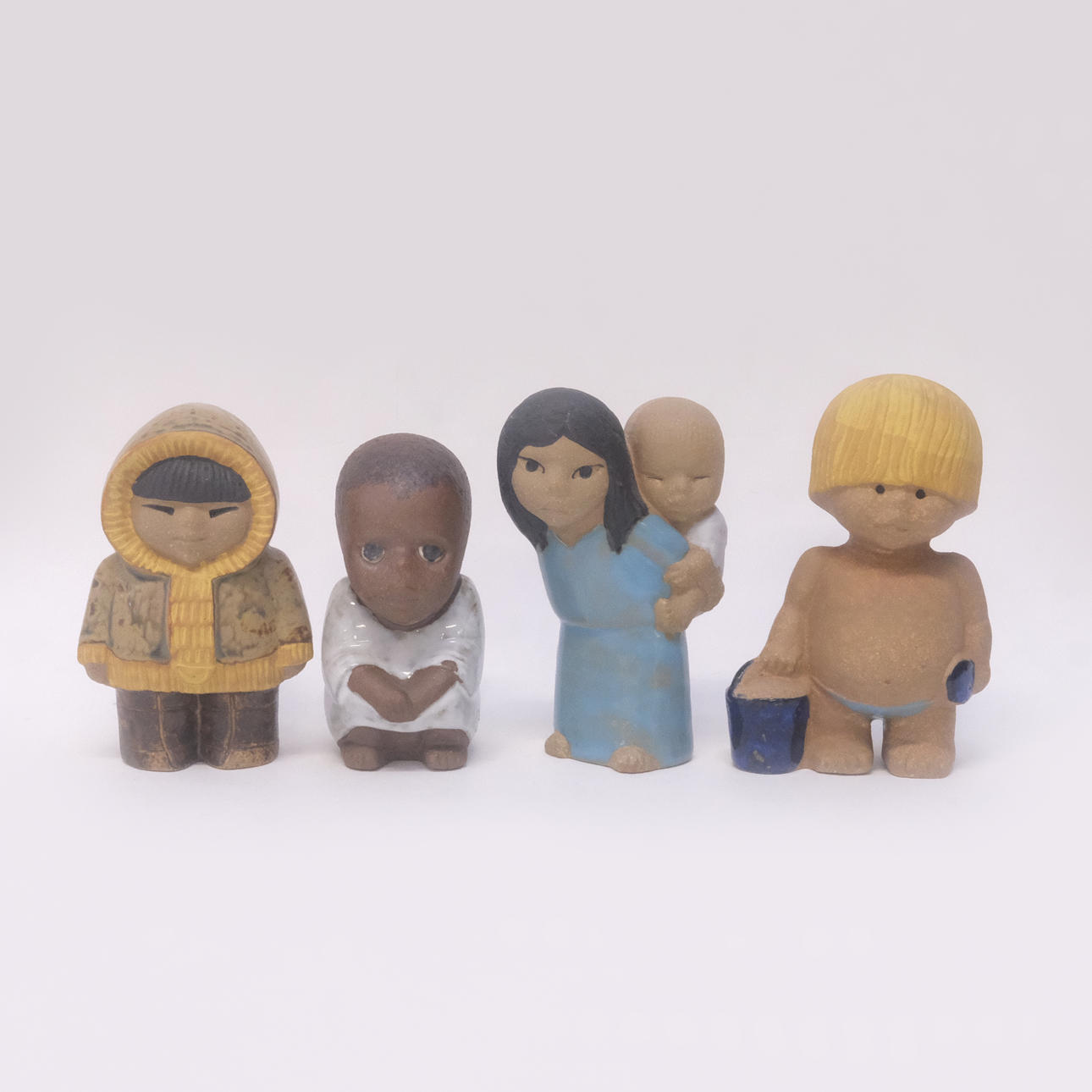 LISA LARSON. GUSTAVSBERG 4 FIGURINER, STENGODS.