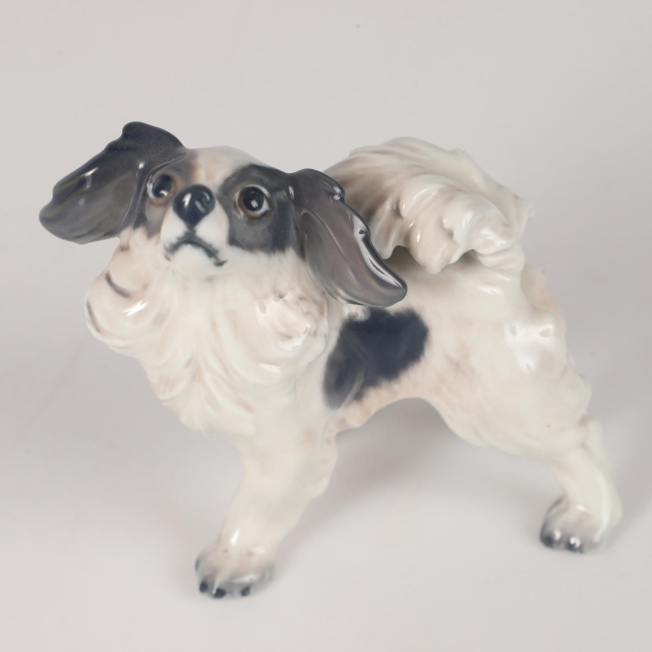 FIGURIN, hund, porslin, Dahl Jensen, Danmark.