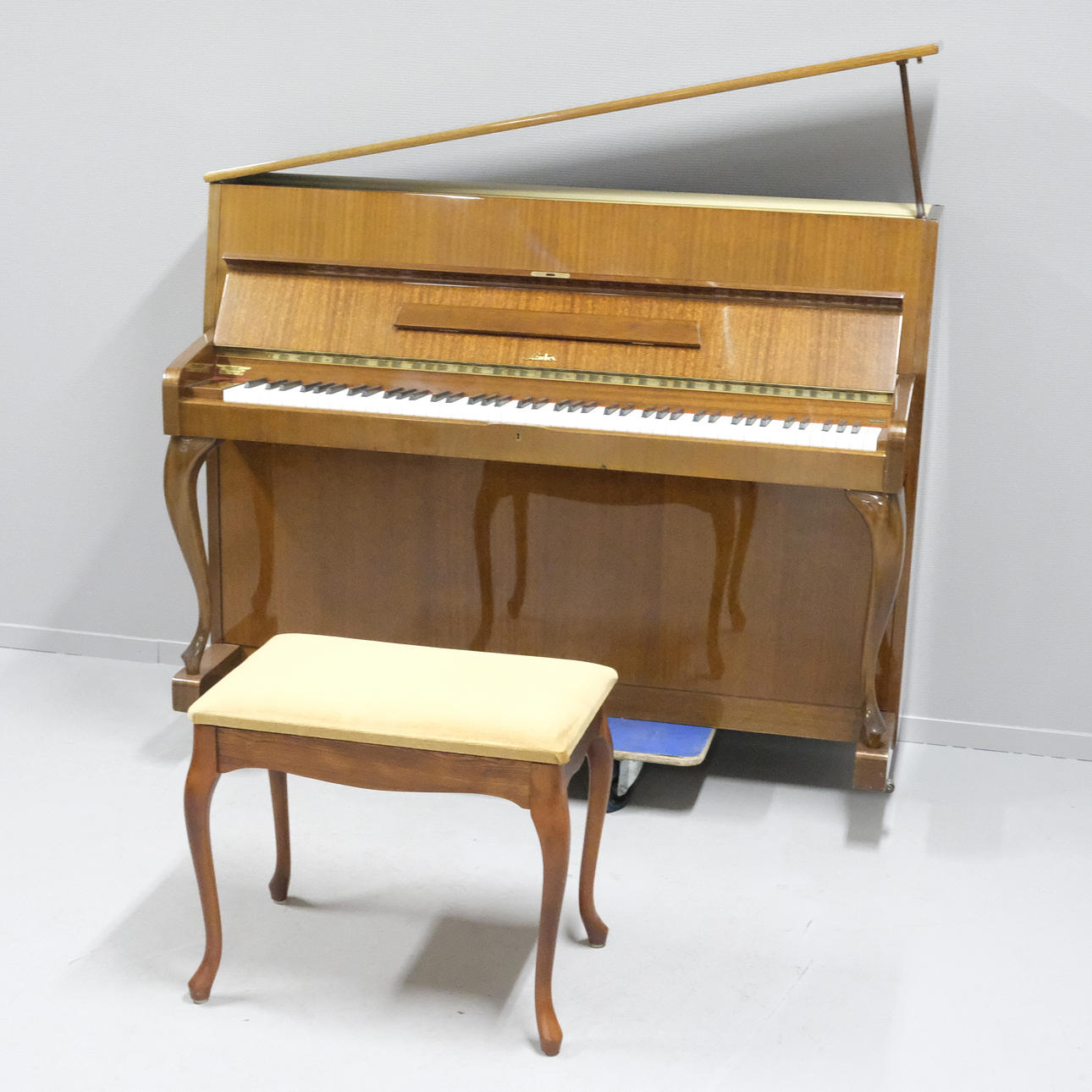 PIANO, CARL SAUTER SAMT PALL.