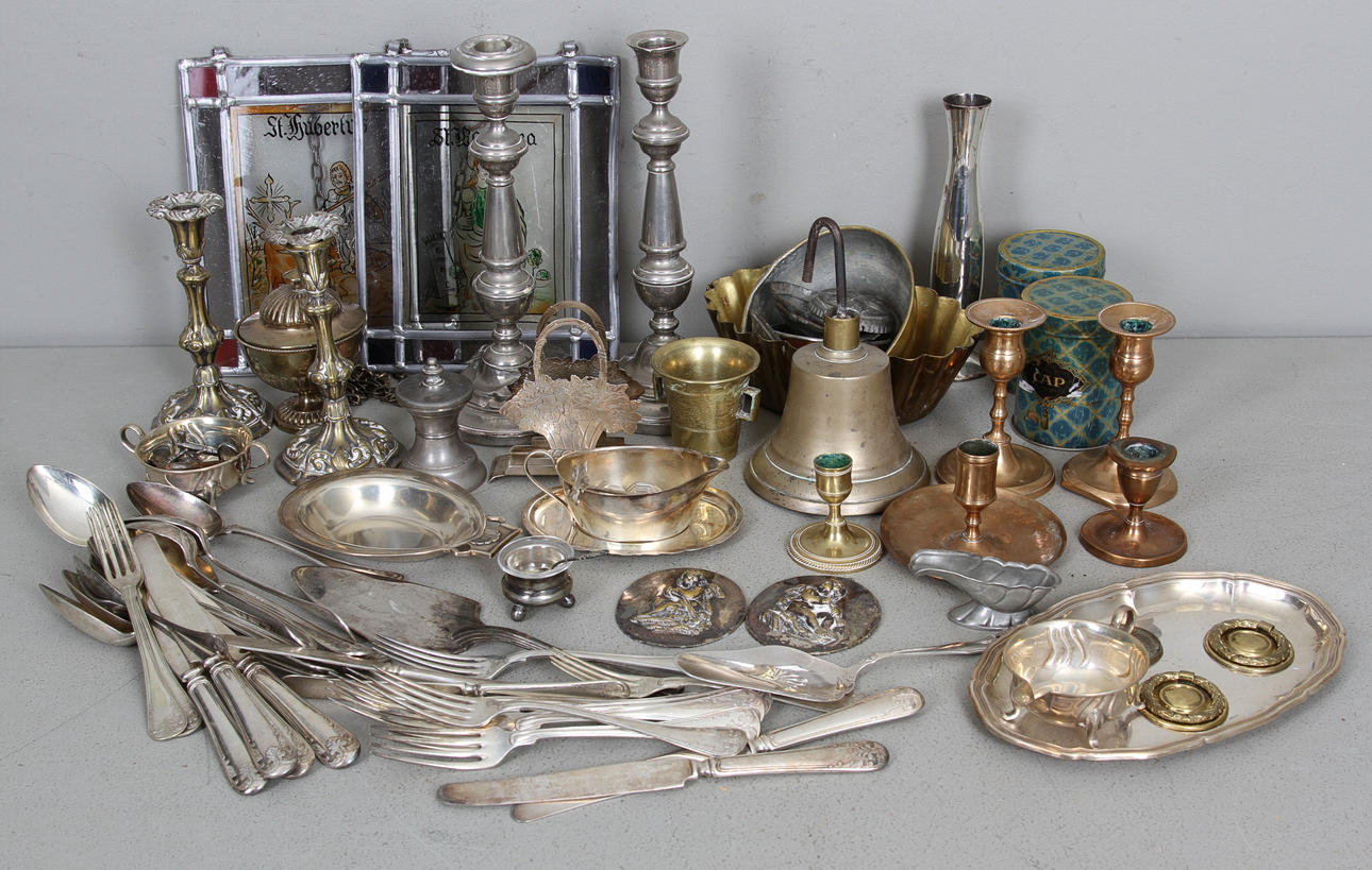 METALLFÖREMÅL, nysilver, mässing mm, 1800-1900-tal.