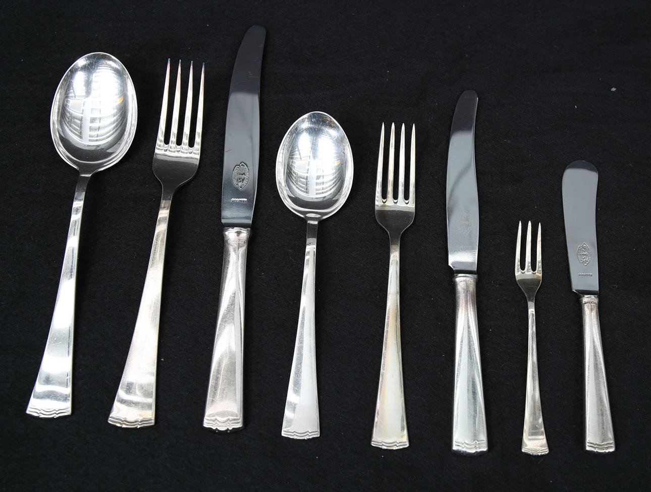 BESTICKSUPPSÄTTNING, nysilver, 82 delar, Hallbergs.