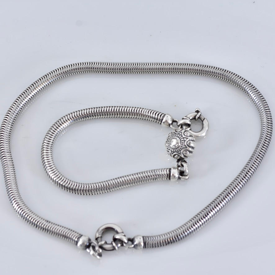 COLLIER SAMT ARMBAND, 2 delar, sterlingsilver.