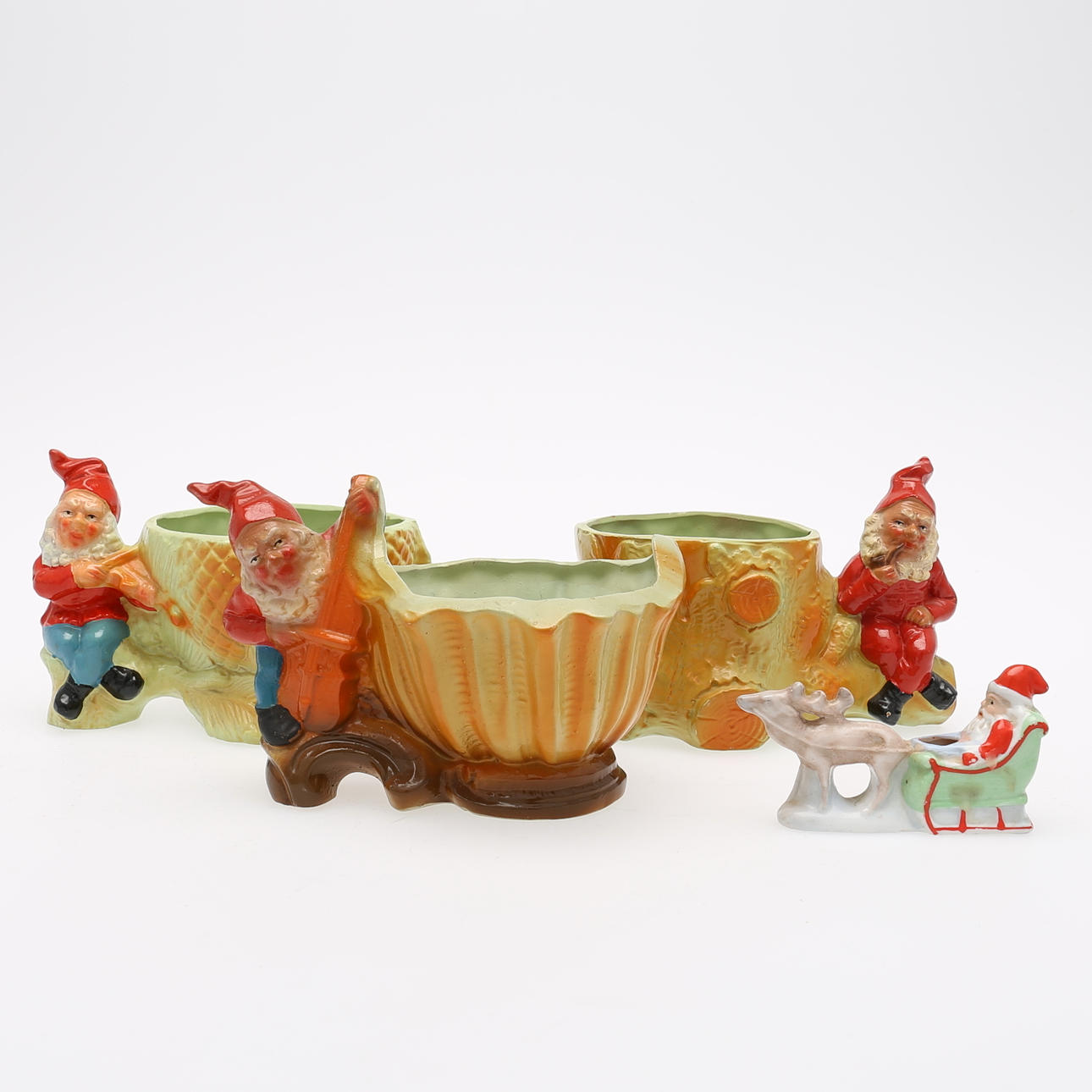 KRUKOR (3) samt LJUSSTAKE, jul, 1900-tal.