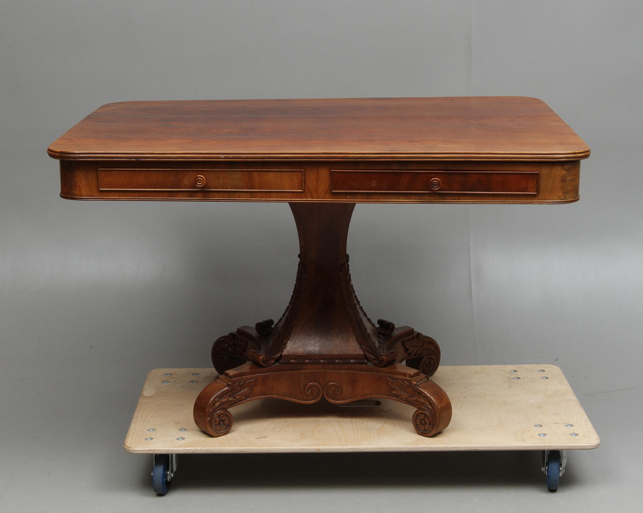 SALONGSBORD, senempire, 1800-tal.