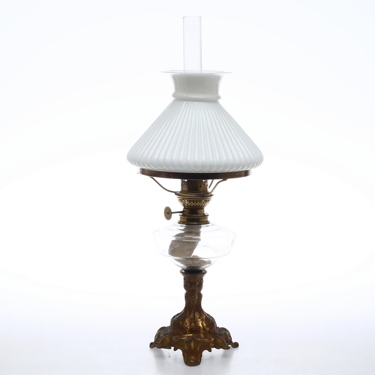 BORDSFOTOGENLAMPA, 18/1900-tal.