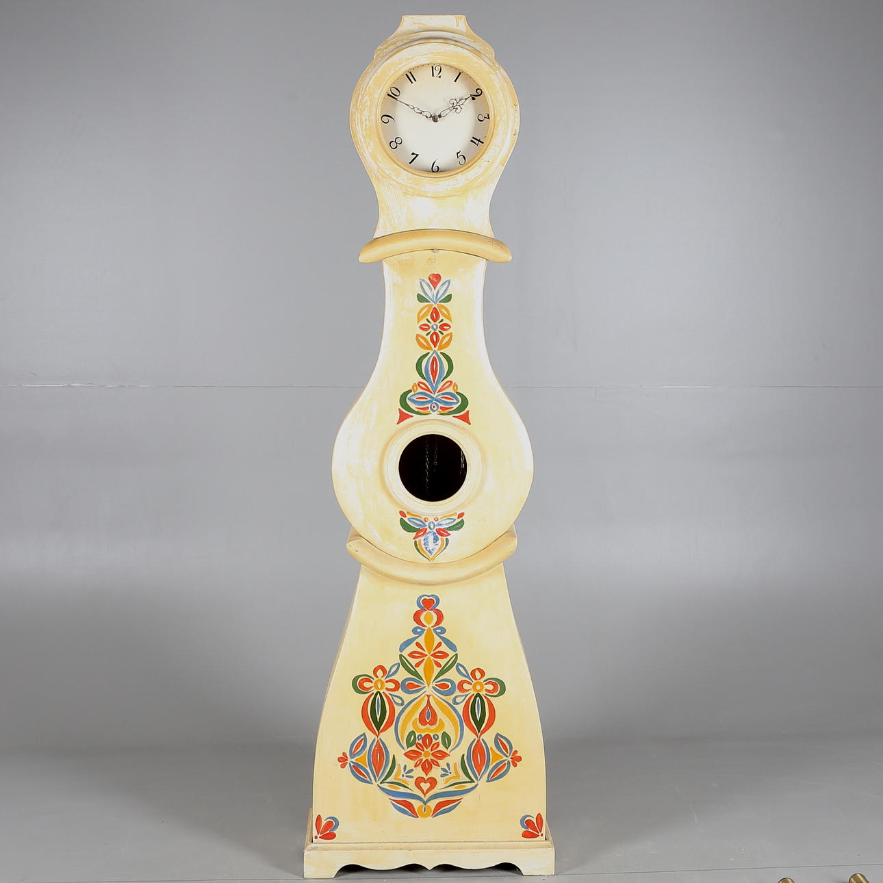 GOLVUR, allmoge, dekormålat, 1900-talet.