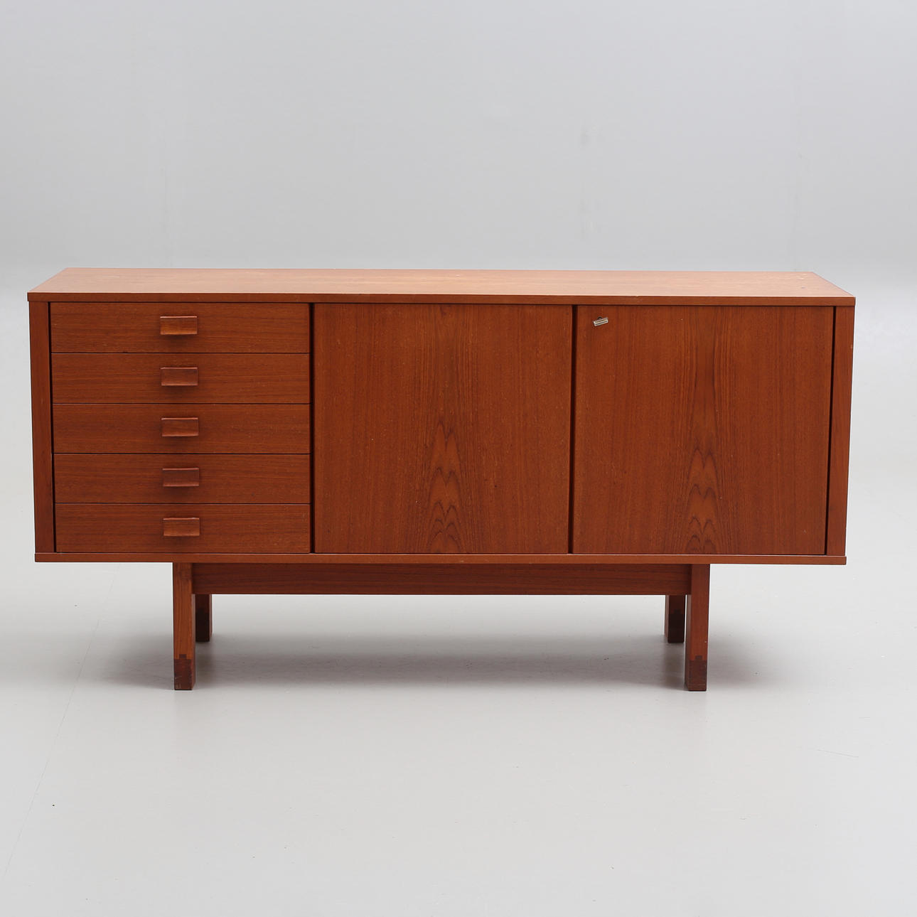 SIDEBOARD, teak, 1960-tal.