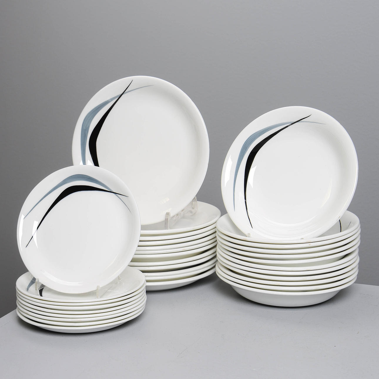 DINNERWARE, Gustavsberg, 33 pieces, 1950s.