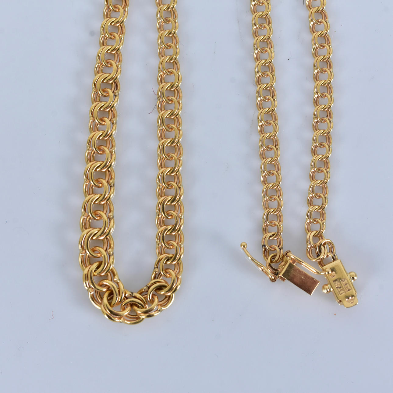 COLLIER, bismarck, 18K.