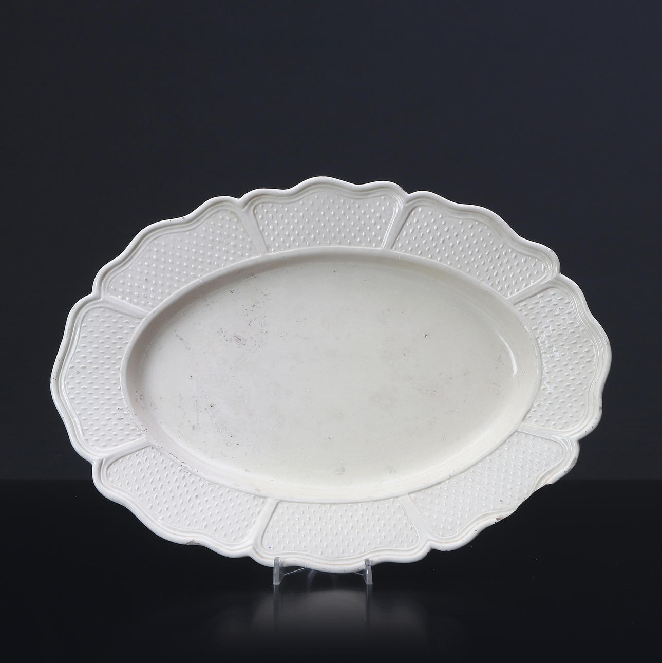 MARIEBERG. PLATTER. Faience. 18th century. Marked MB.