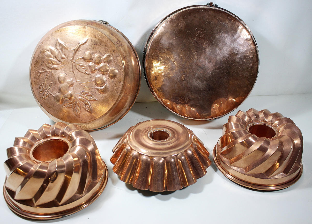 BAKFORMAR, 5 st, koppar, 1800-tal.