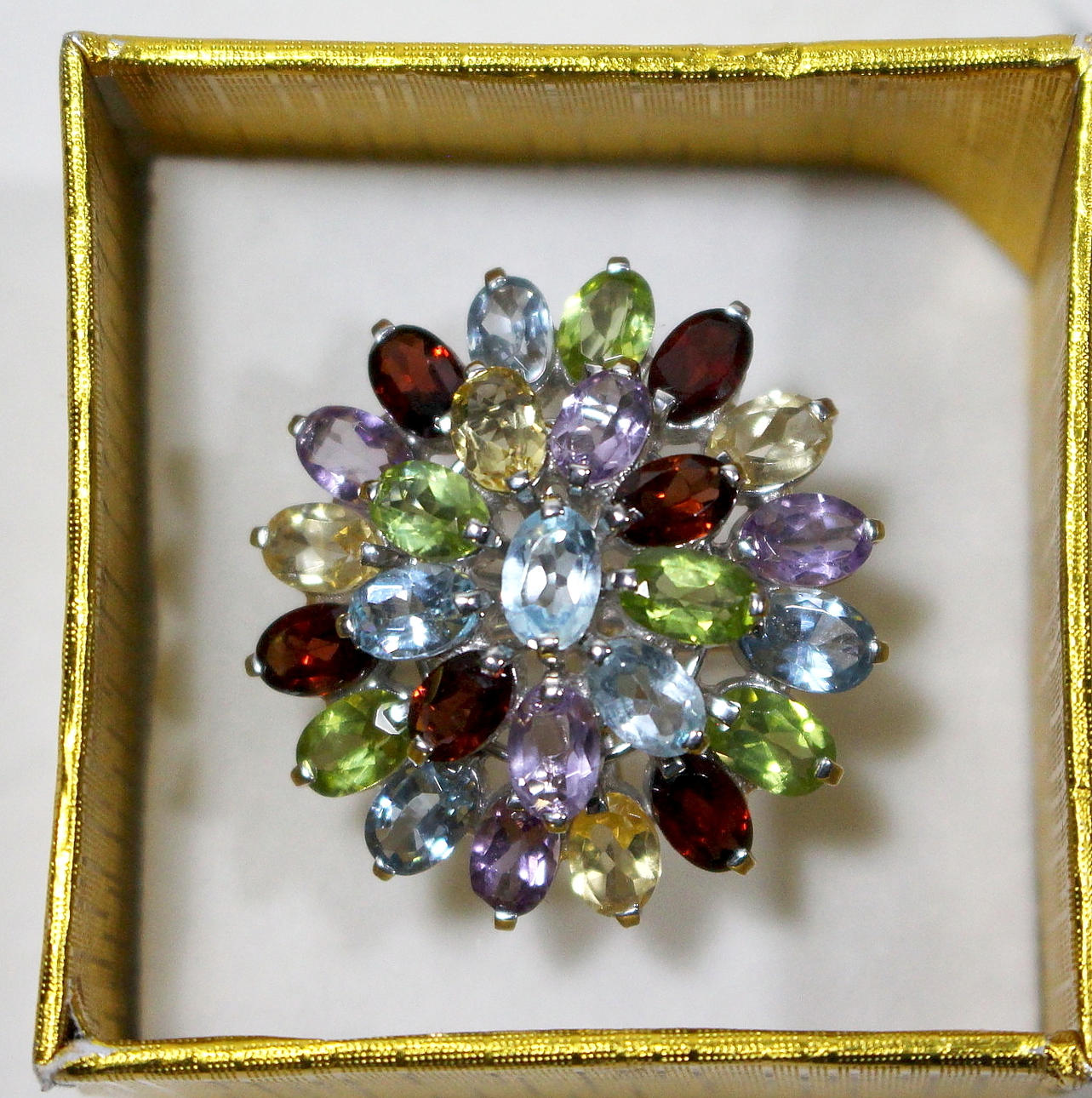 RING, sterling silver, ca 26 st ädelstenar, vikt 12,5 gr.