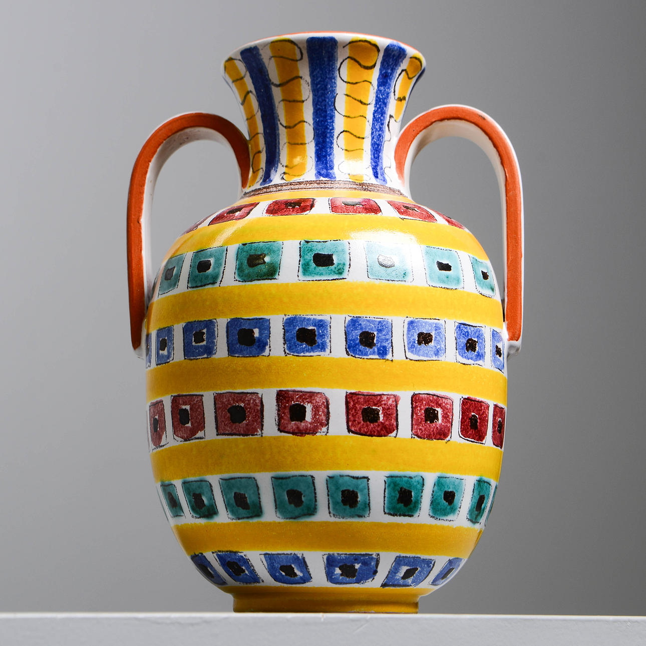 WILHELM KÅGE. Handled urn, Studiohanden, Gustavsberg, 1940s.
