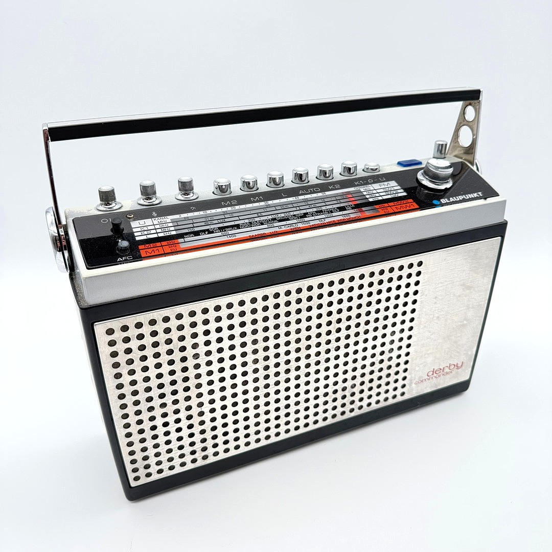 BLAUPUNKT DERBY COMMANDER RADIO 1971–1973.
